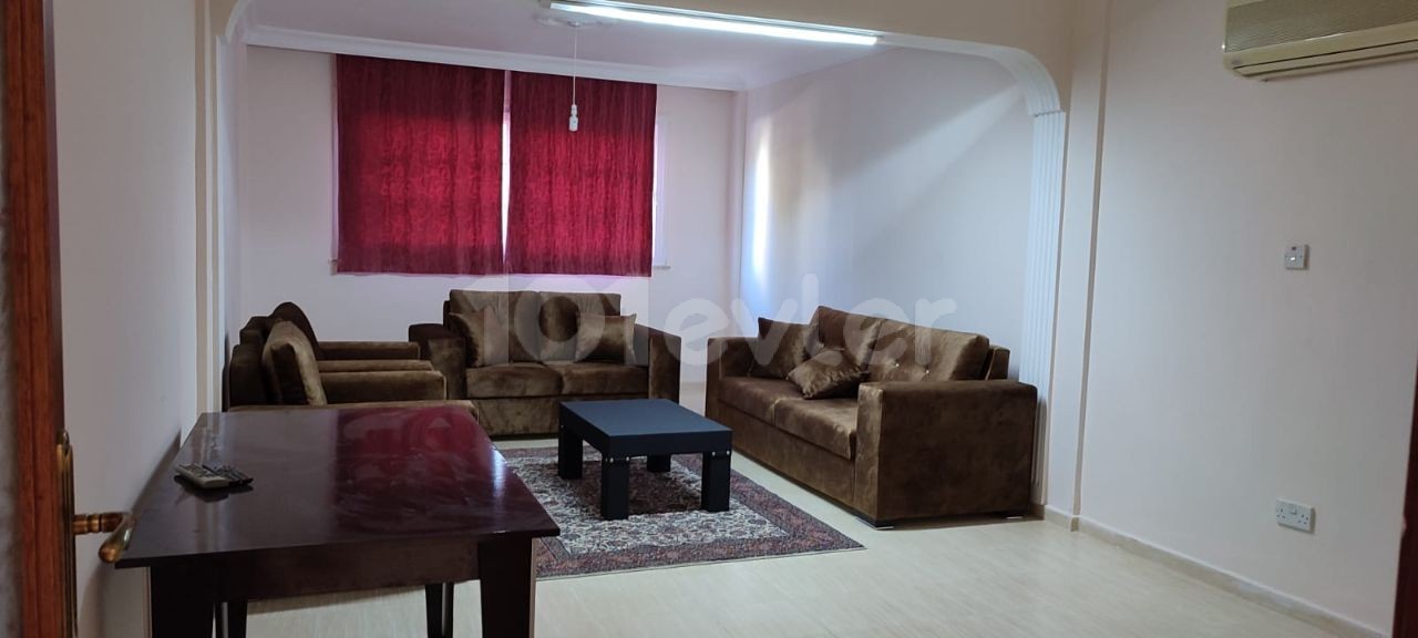 Spacious 5+2 villa for sale in Edremit