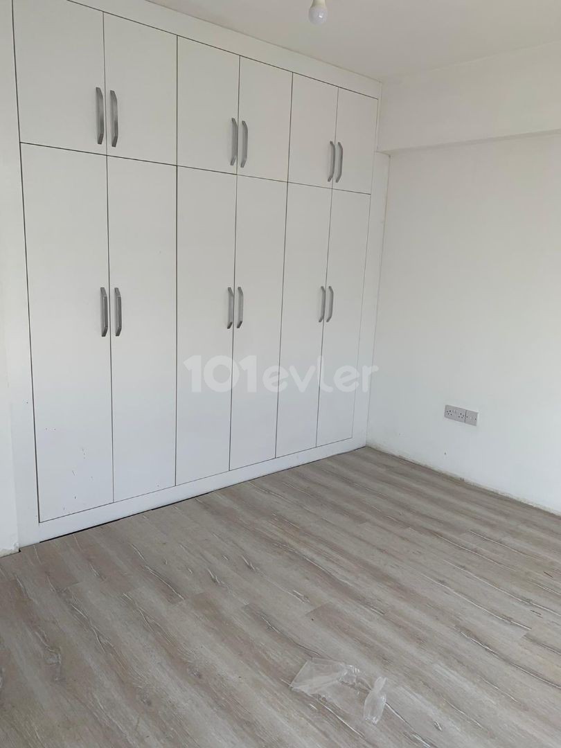 3+1 Wohnung zum Verkauf im Girne Center, freier Meerblick