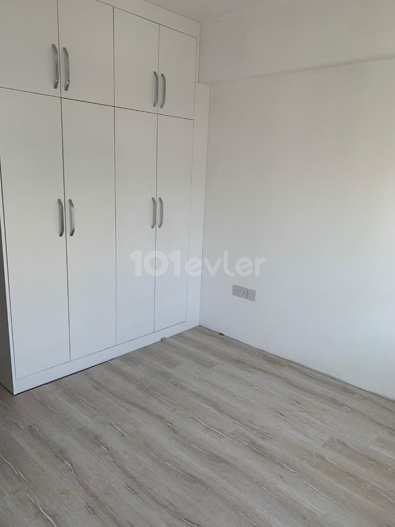 3+1 apartment for sale in Girne Center,  sea view