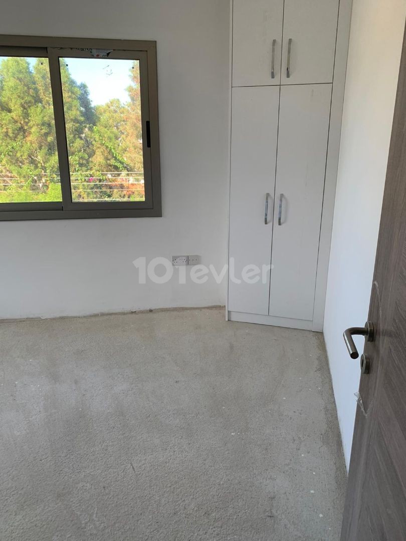 3+1 apartment for sale in Girne Center