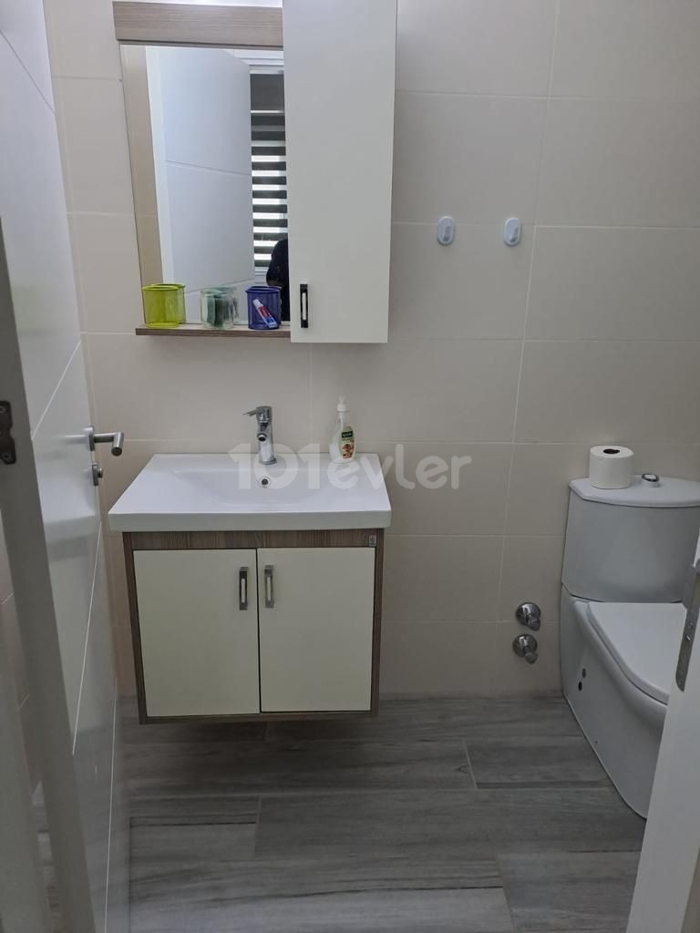 Girne merkezde kiralık 2+1 daire