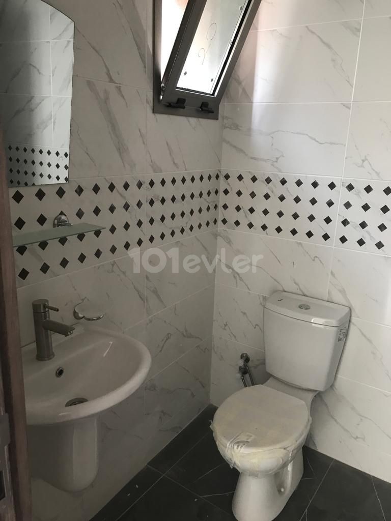 Girne merkezde satılık 3+1 daire