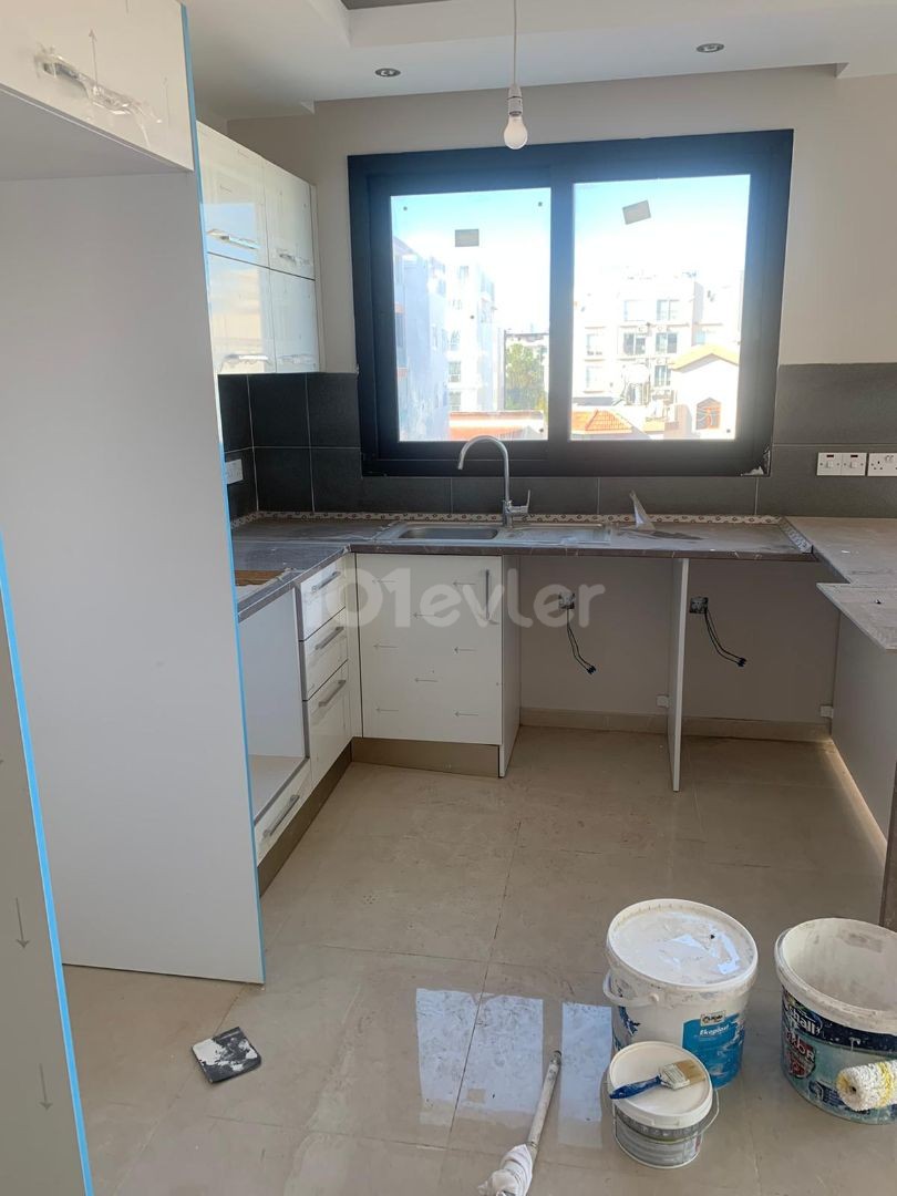 2+1 apartment for sale in Girne Center, Sea view