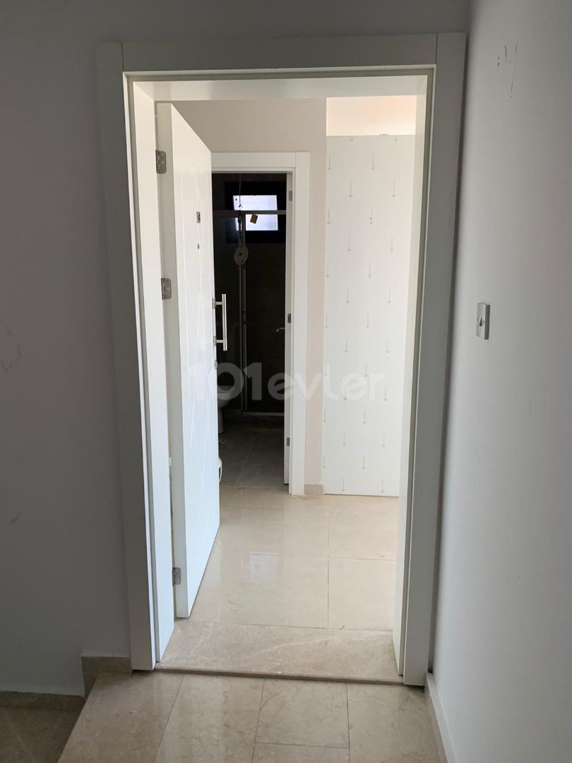 2+1 apartment for sale in Girne Center, Sea view