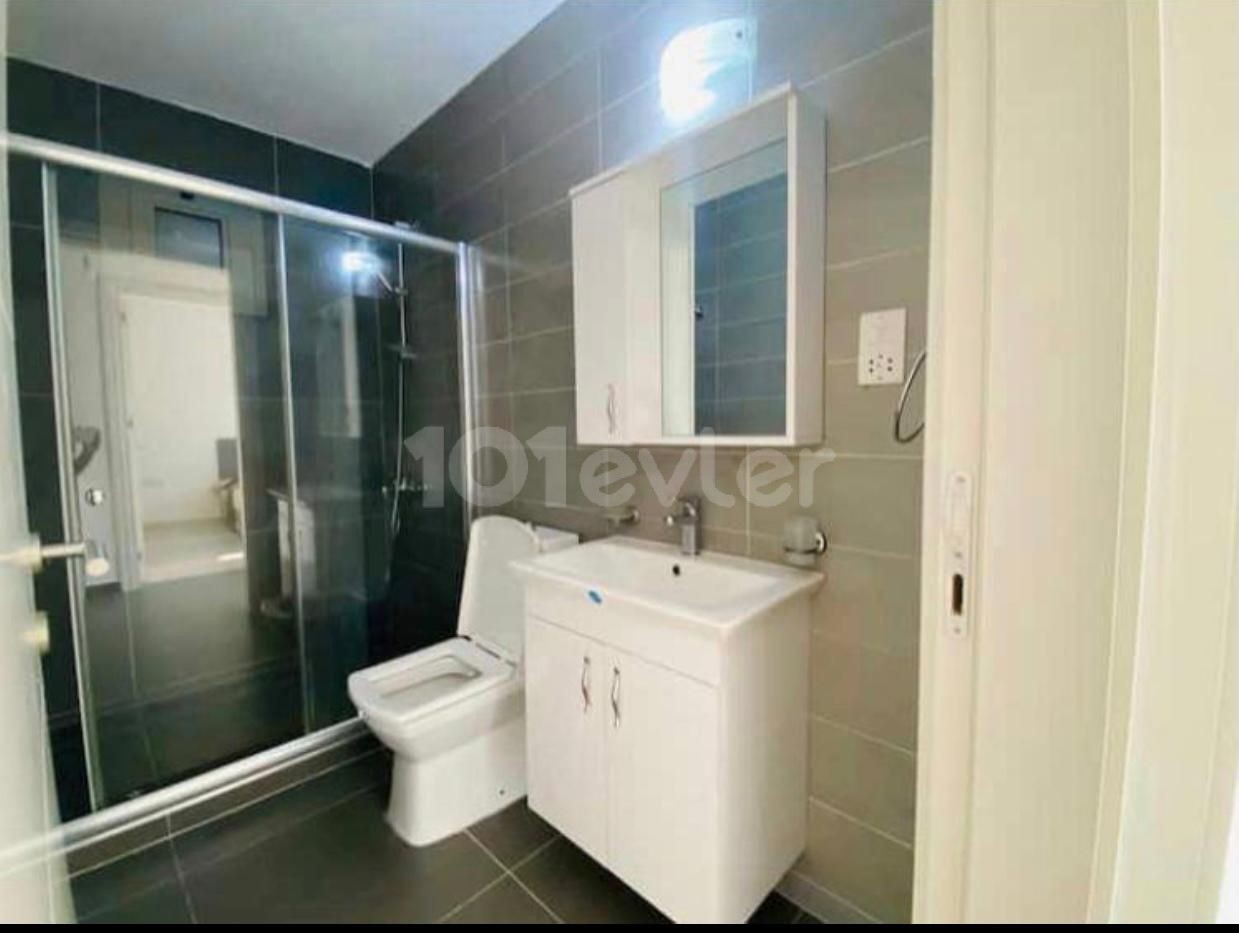 2+1 apartment  for daily rent in Girne Center
