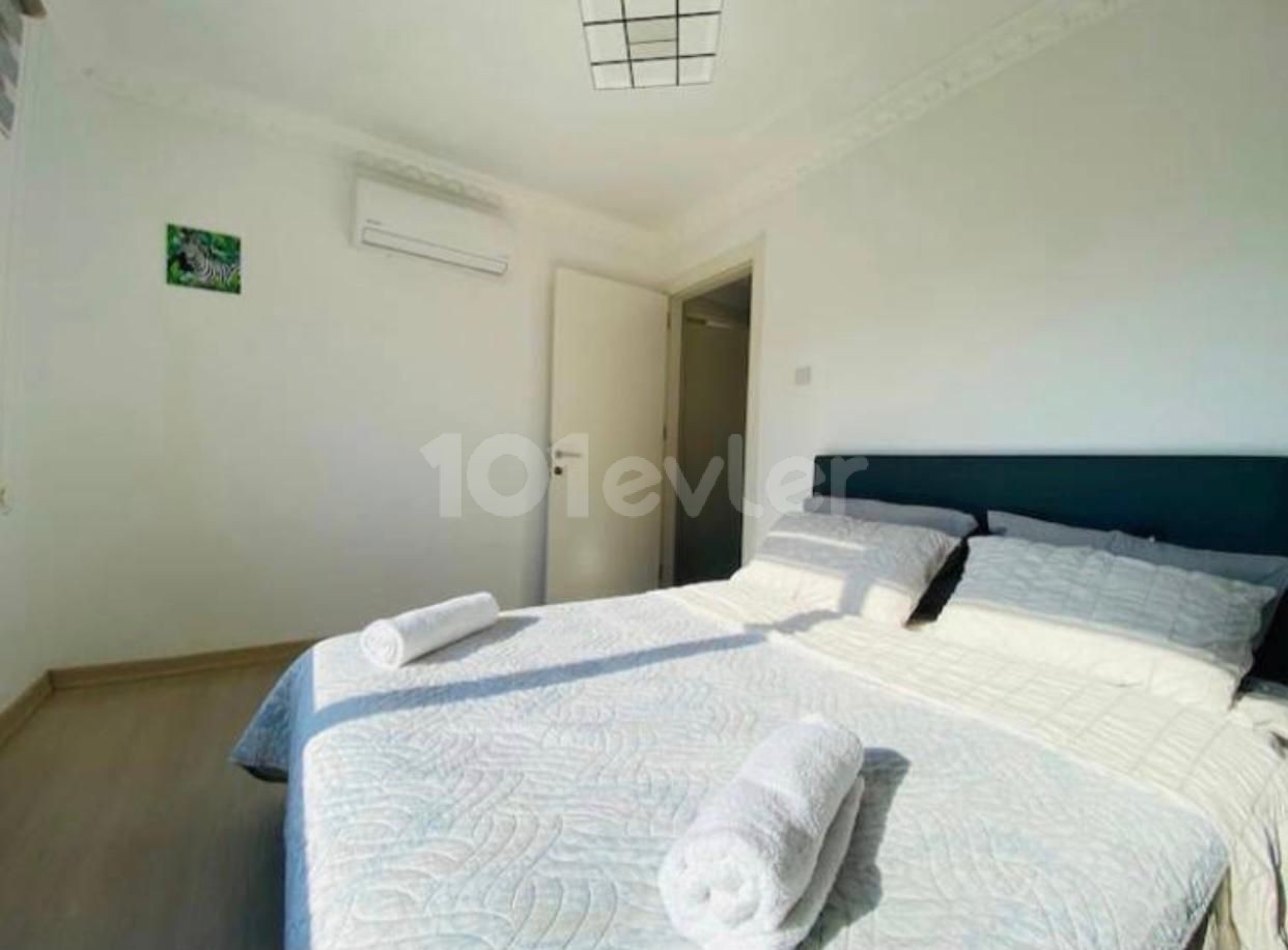 2+1 apartment  for daily rent in Girne Center