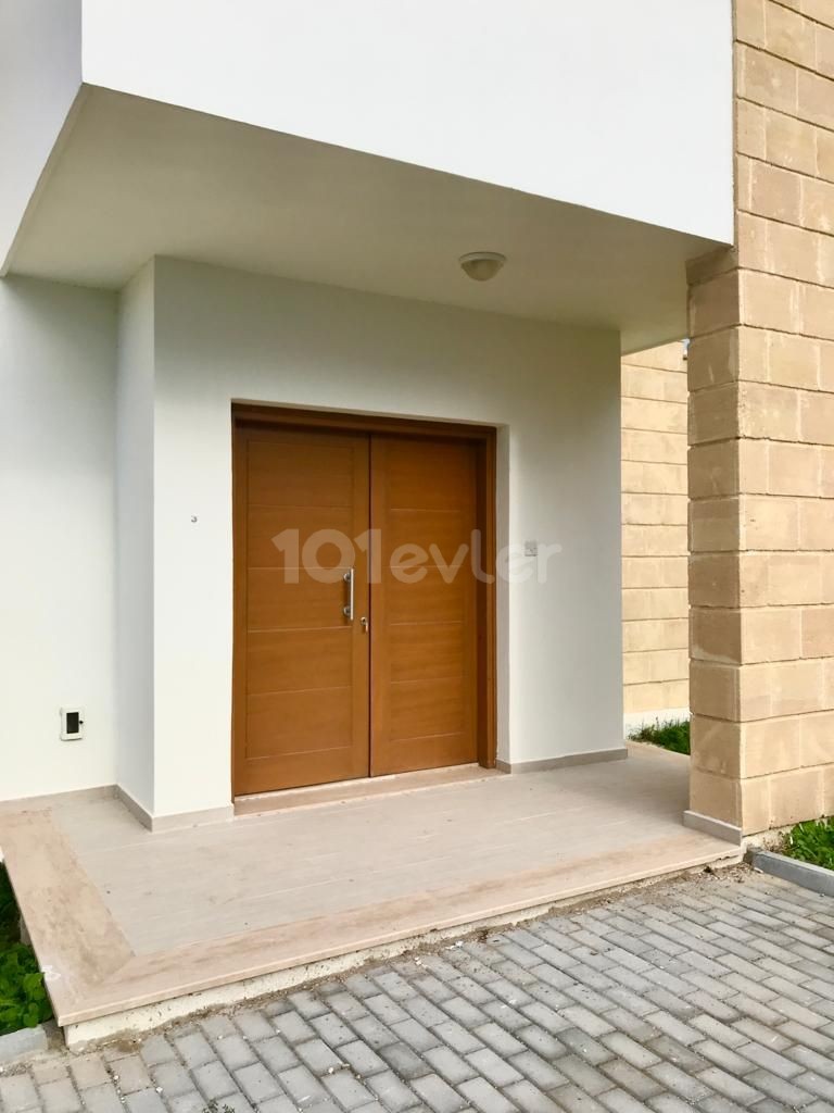 3+1 villa for sale in Yeşiltepe