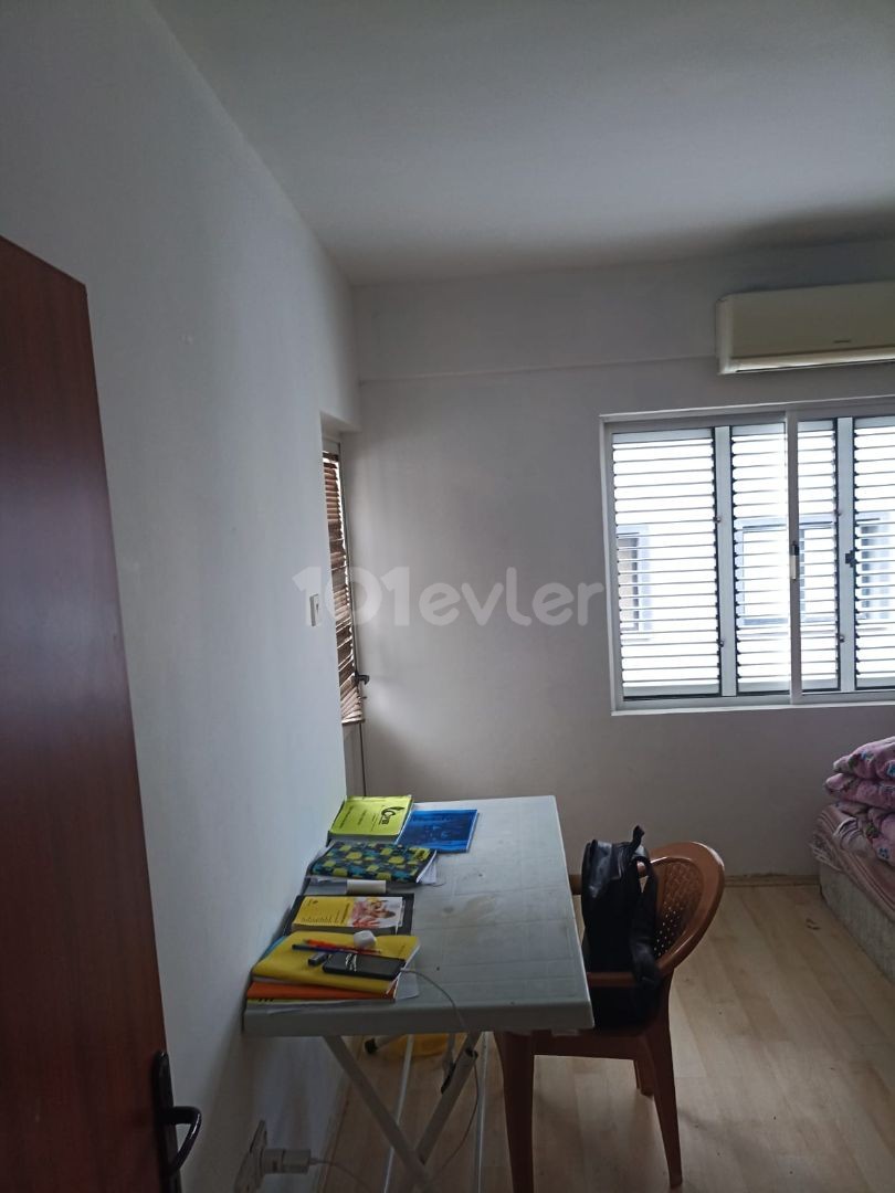 Girne Merkez'de kiralık 3+1 daire