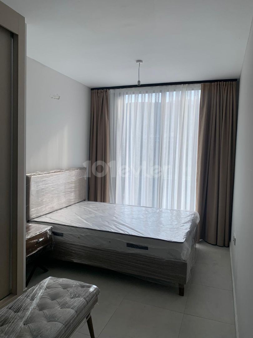 2+1 Luxus-Penthouse zum Verkauf in Alsancak