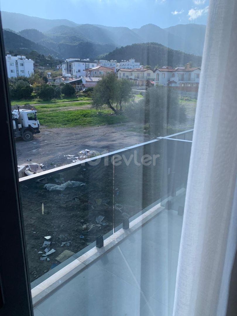 2+1 Luxus-Penthouse zum Verkauf in Alsancak