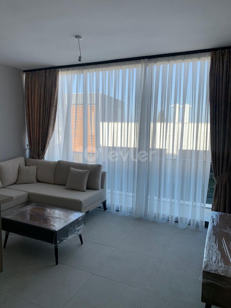 2+1 Luxus-Penthouse zum Verkauf in Alsancak