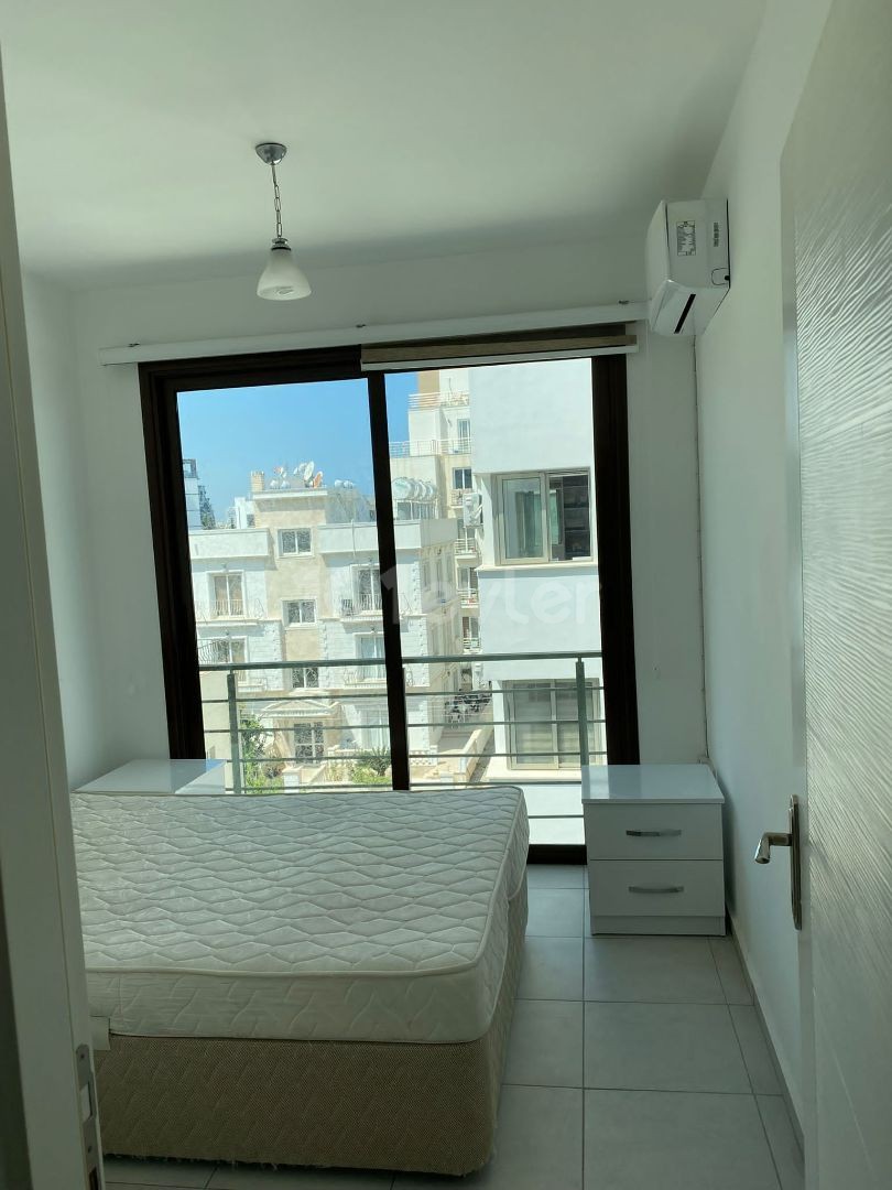 2+1 apartment for rent in Kyrenia Center