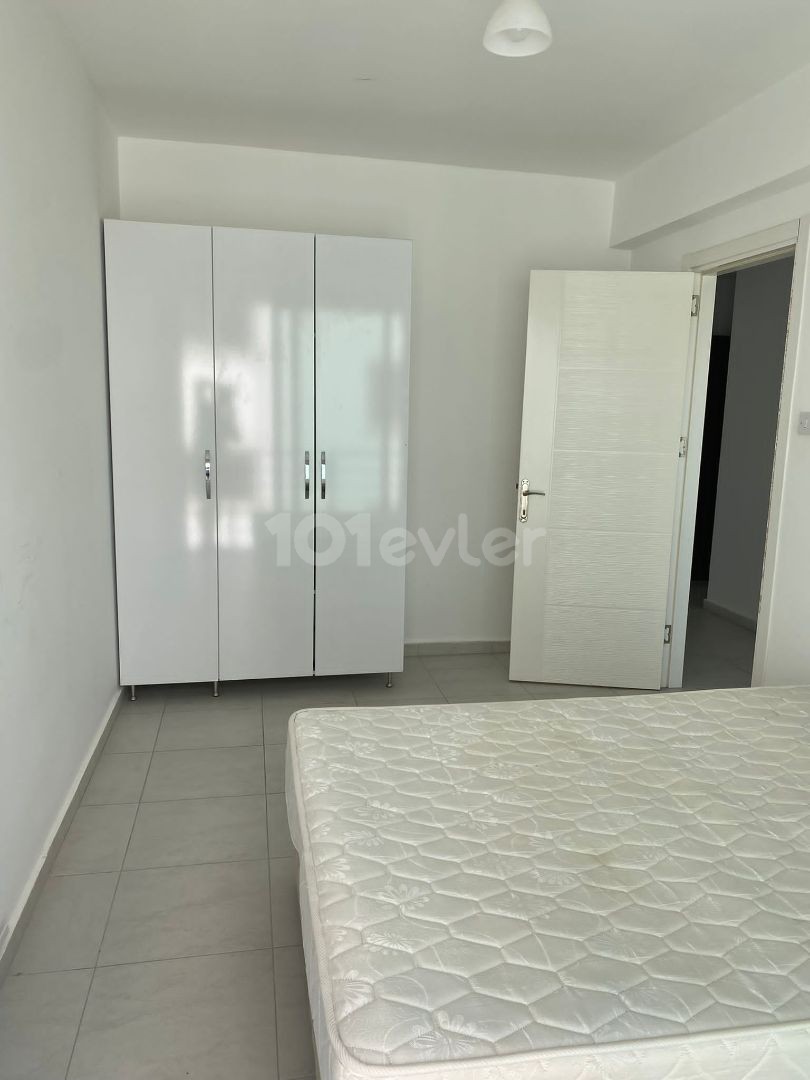 2+1 apartment for rent in Kyrenia Center