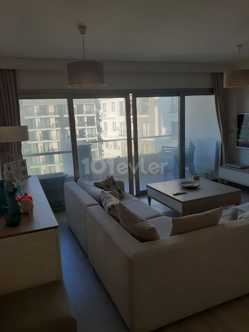 Luxury 2+1 flat for sale in Girne Center, Sea view