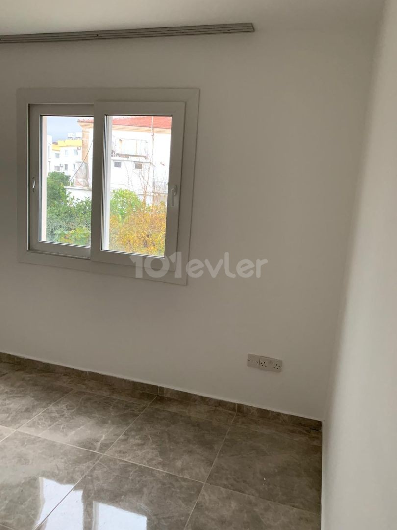 3+1 ground floor apartment with garden for sale in Alsancak