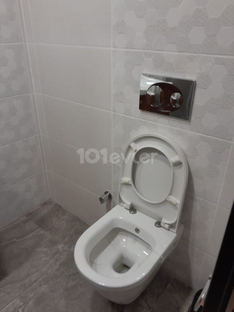  Girne Merkez’de kiralık 2+1 lüks daire