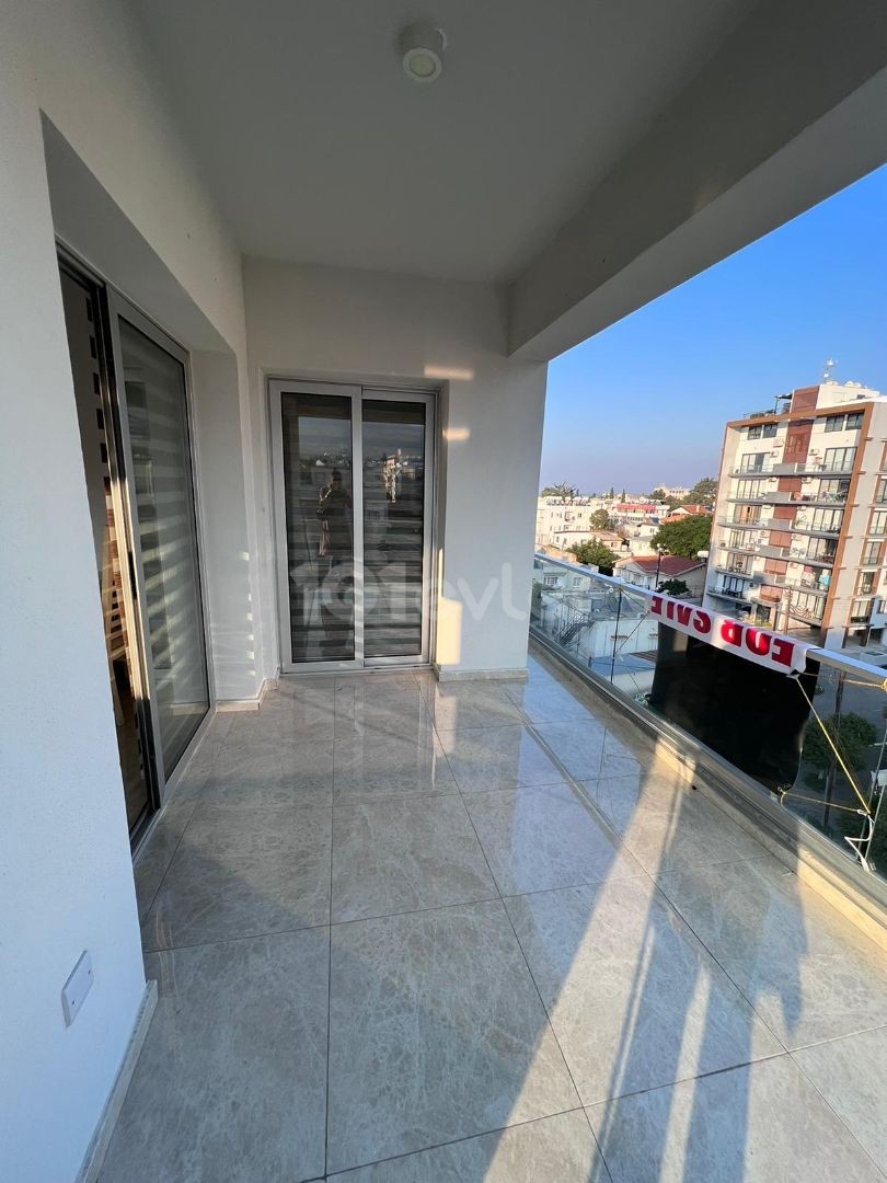 Luxury 2+1 apartment for sale in Girne Center