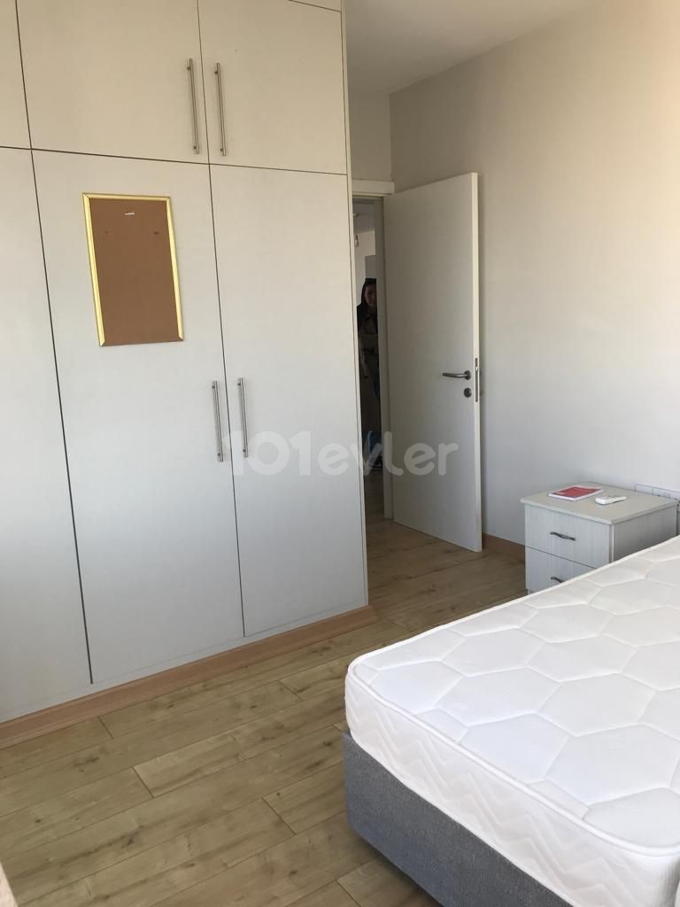 Möblierte 2+1 Wohnung zu verkaufen in Kyrenia Zentrum 