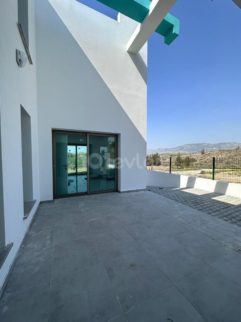 3+1 luxury detached villa for sale on the Bogaz, Turkish title. Very affordable price!