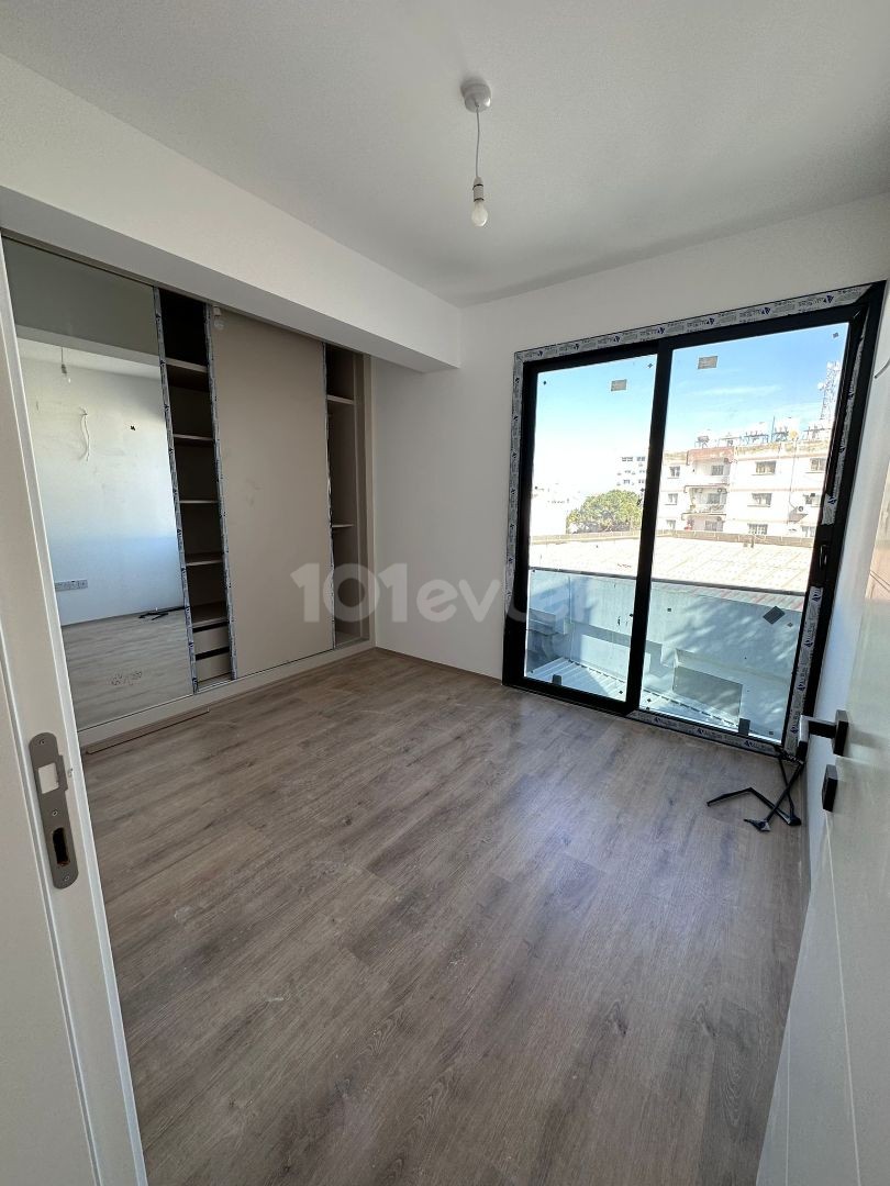  Geräumige 3+1 Wohnung zu verkaufen in Kyrenia Centre