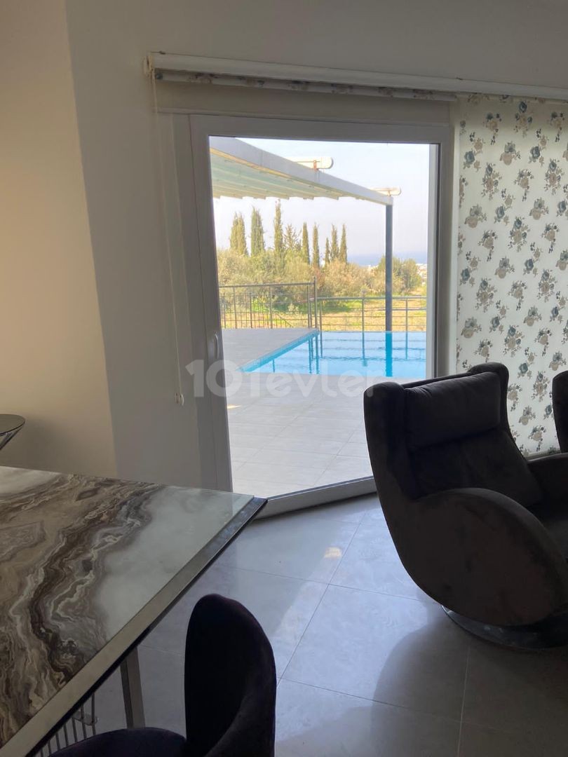 3+1 luxury villa with pool and sea view for rent in Ozankoy