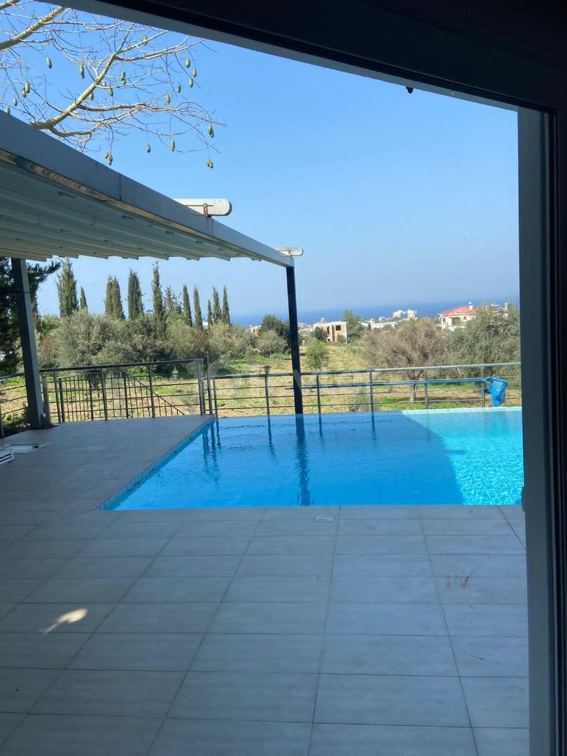 3+1 luxury villa with pool and sea view for rent in Ozankoy