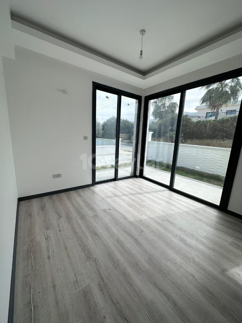 2+1 apartment with garden for sale in Ozanköy