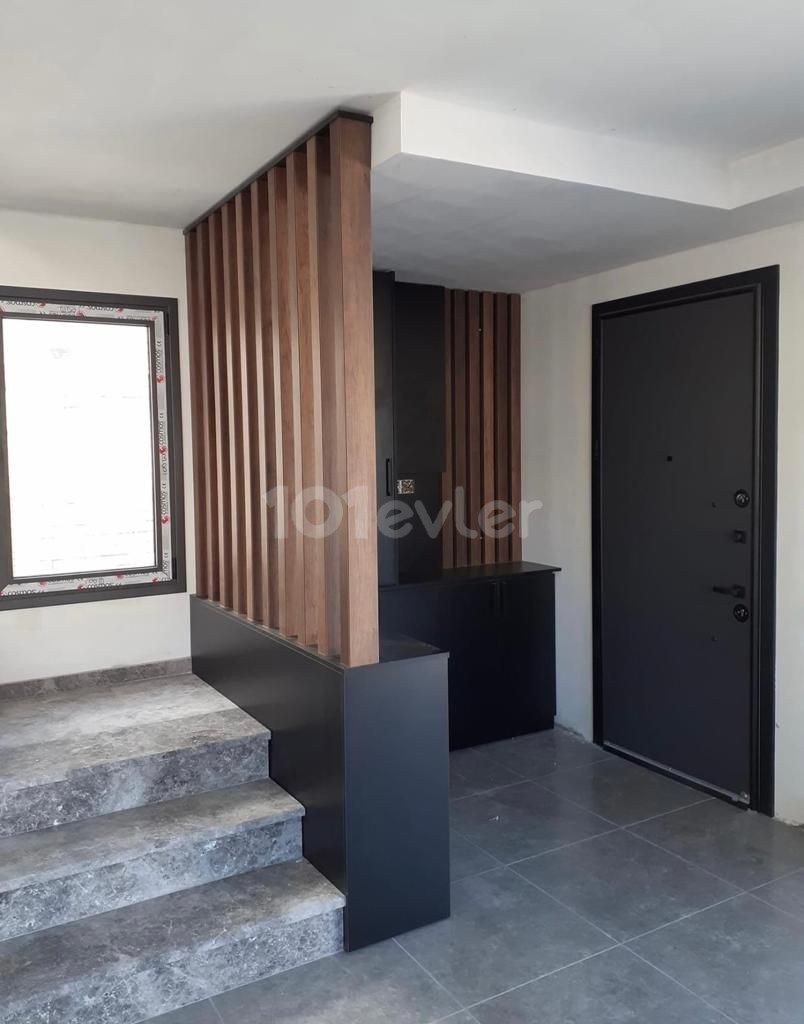 3+1 Duplex-Villa zu verkaufen in Kyrenia Bogaz