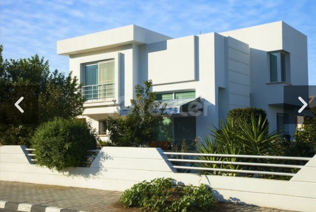 3+1 villa for sale in Karaoğlanoğlu