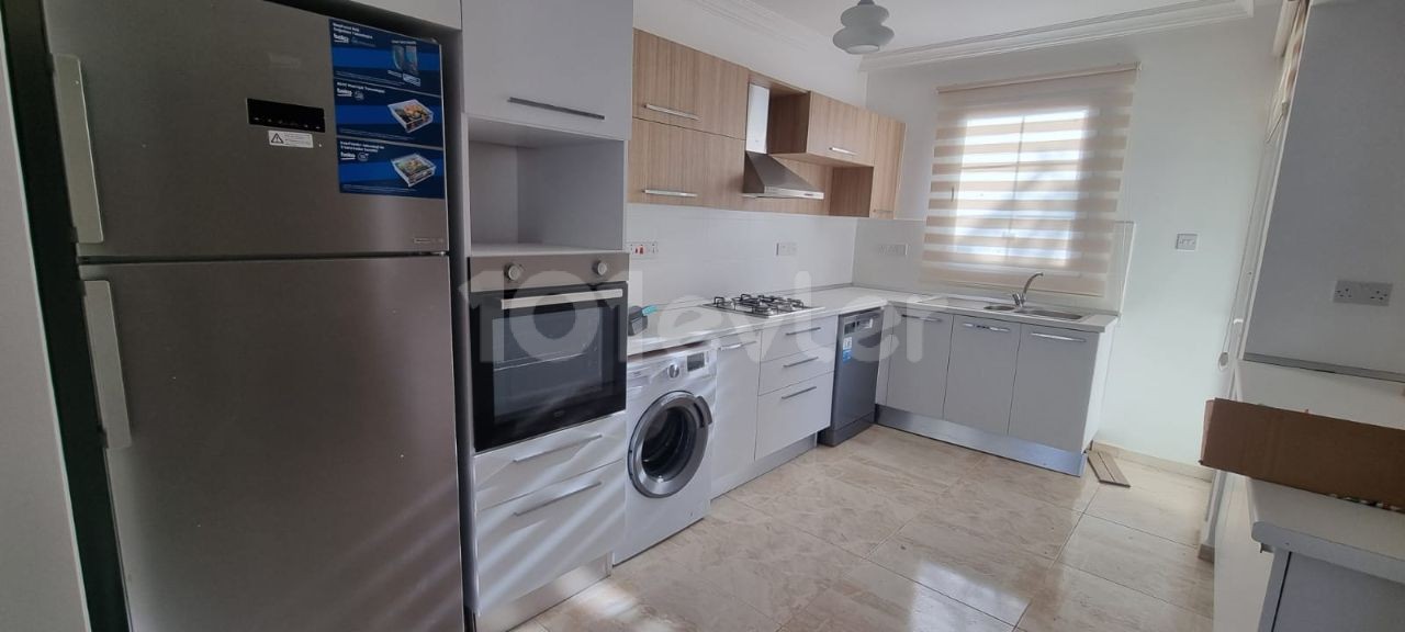 Girne Alsancak'ta satılık 3+1 villa