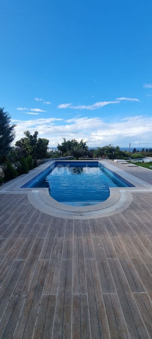 3+1 villa for sale in Alsncak Kyrenia