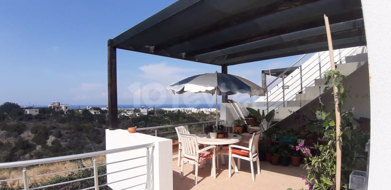 1+1 penthouse for sale in Esentepe