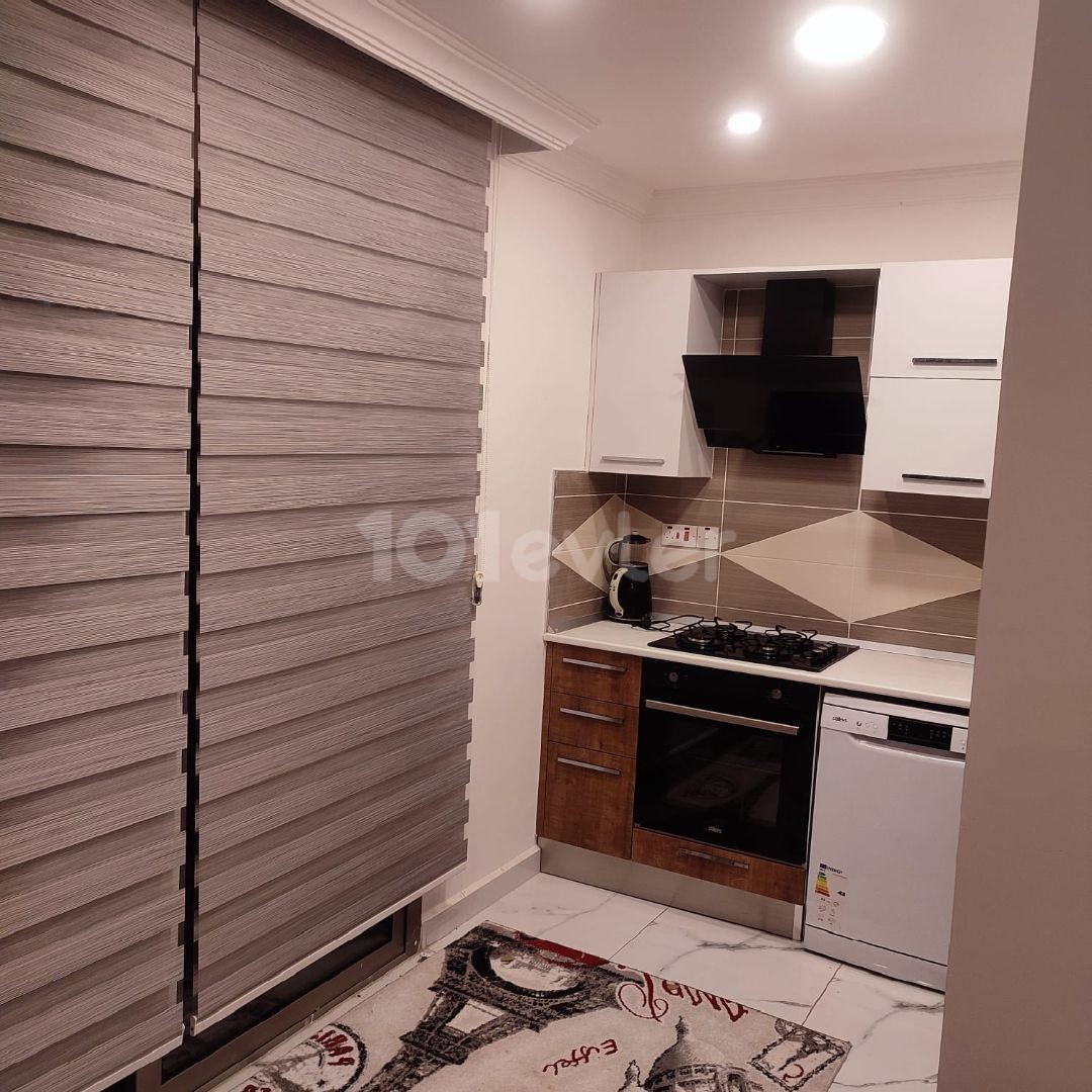 1+1 luxury apartment for rent in Kyrenia Center