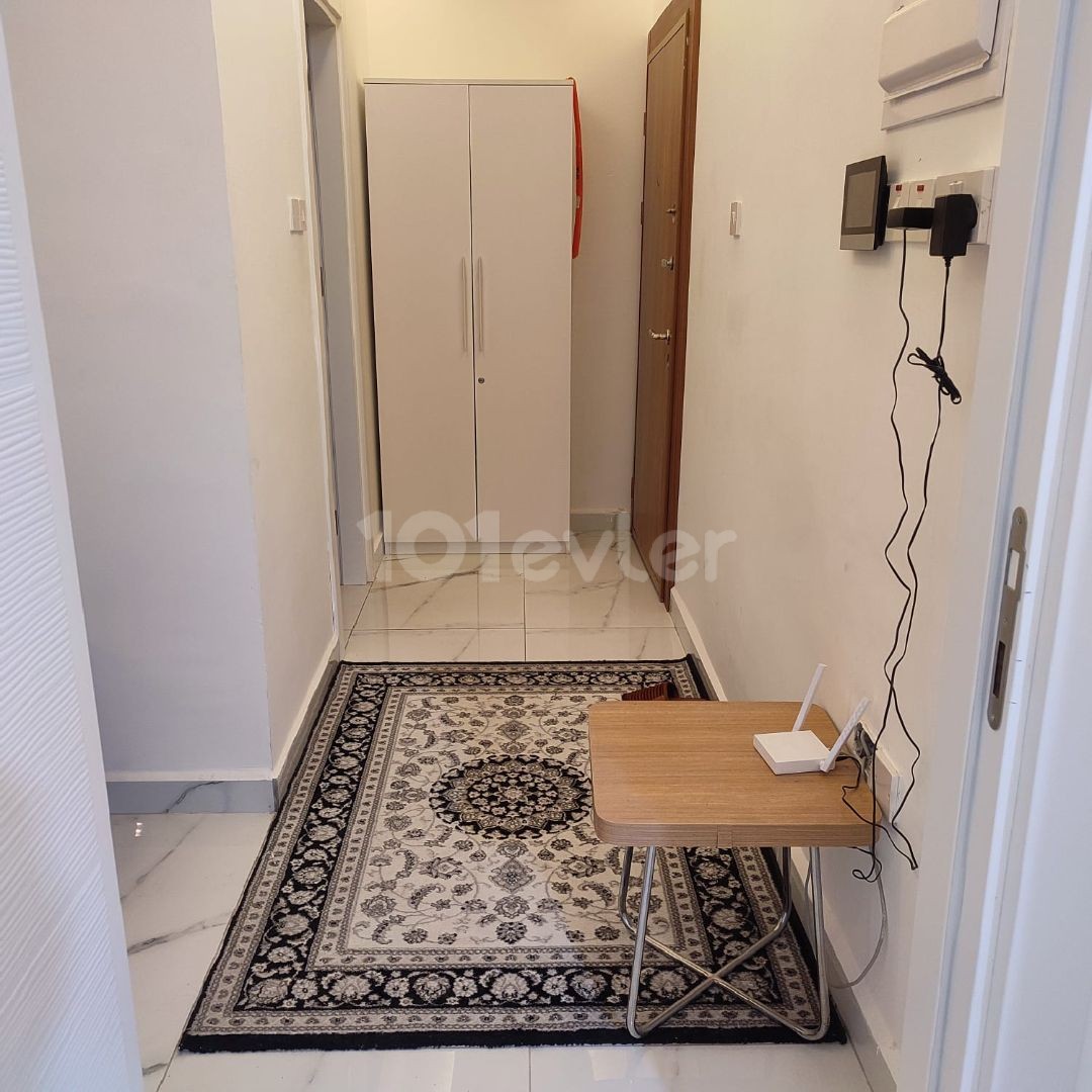 1+1 luxury apartment for rent in Kyrenia Center