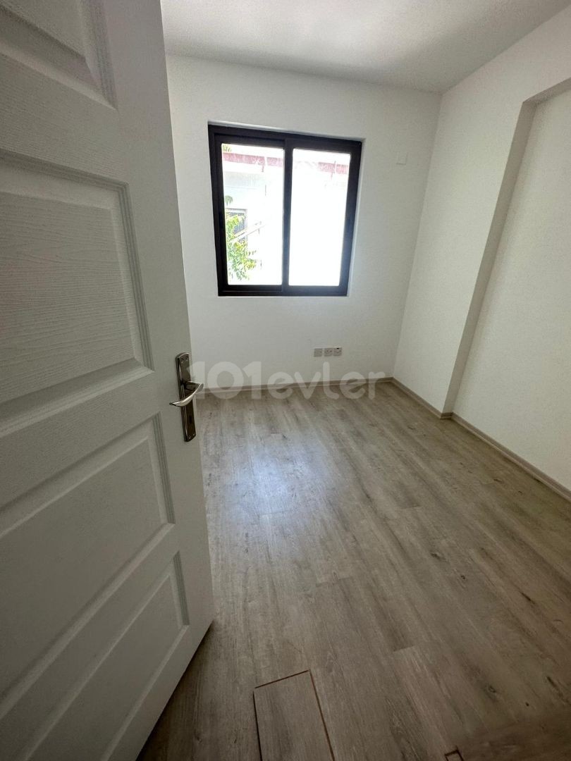 3+1 Wohnung zum Verkauf im Kyrenia Center