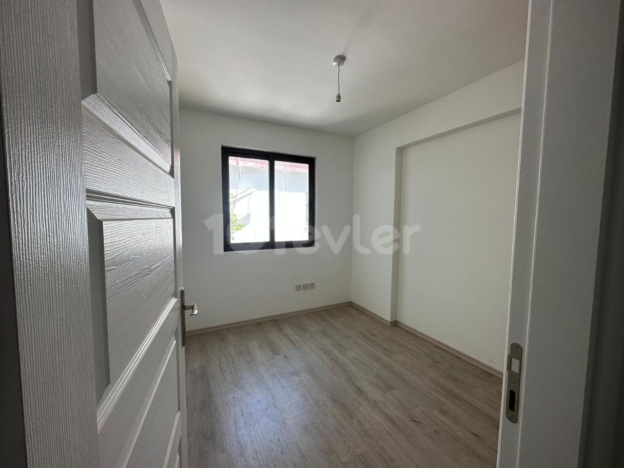 3+1 Wohnung zum Verkauf im Kyrenia Center