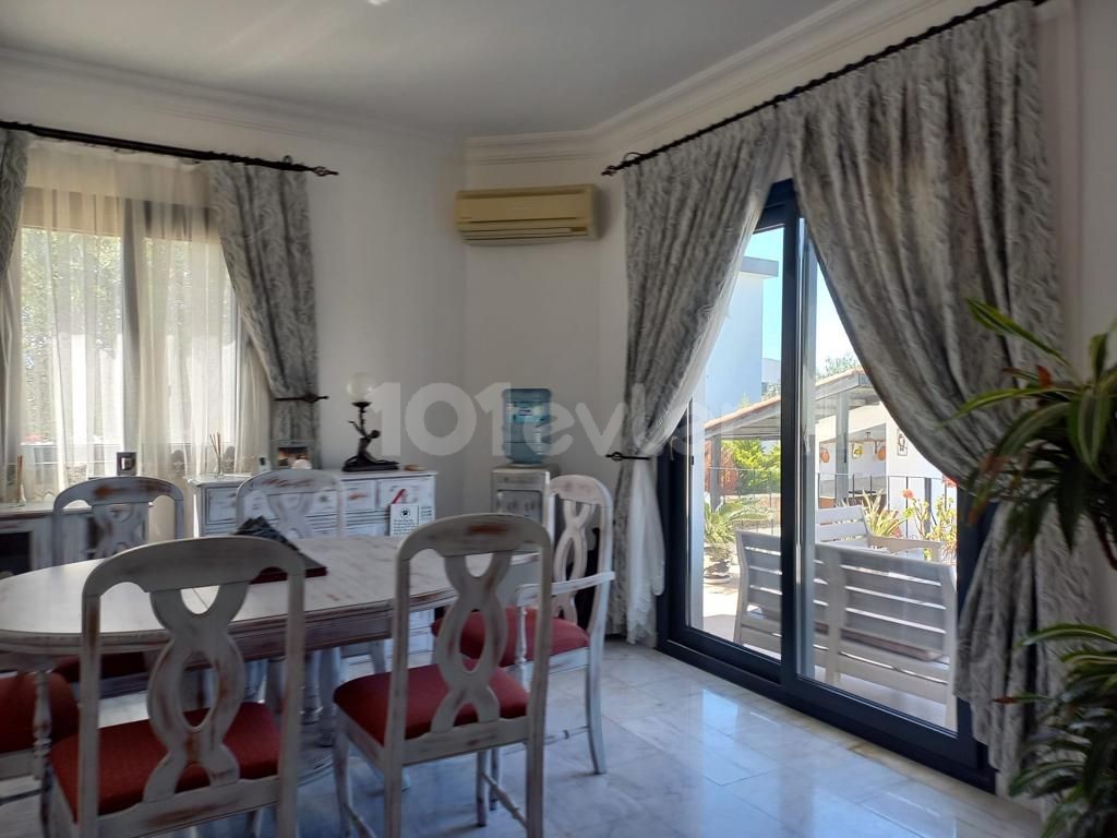 4+1 luxury duplex villa with private swimimg pool for daily rent in Çatalkoy