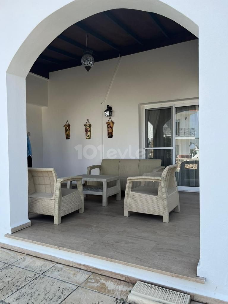 4+1 luxury duplex villa with private swimimg pool for daily rent in Çatalkoy