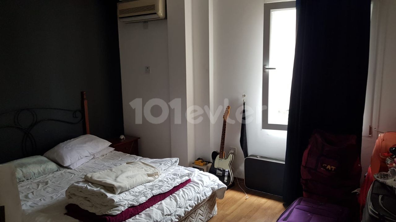 1+1 apartment for rent center of Kyrenia