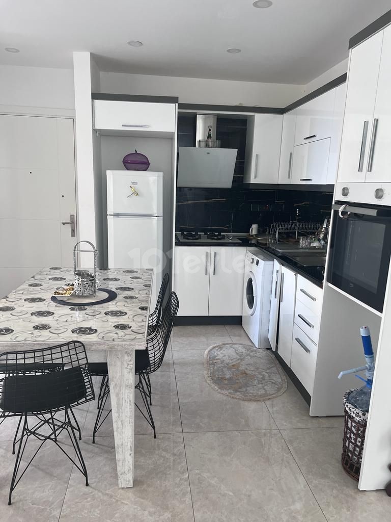 2+1 apartment for rent in Alsançak