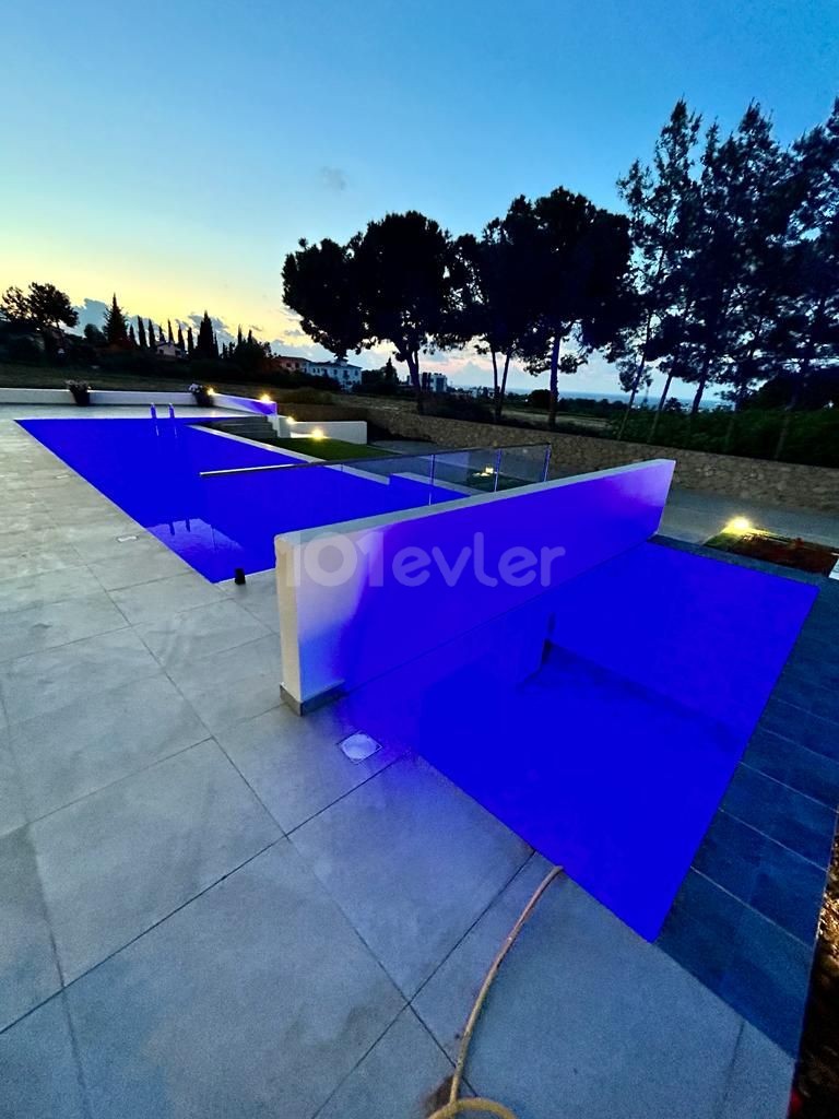 3+1 finished villa for sale in the most luxurious place in Doğanköy