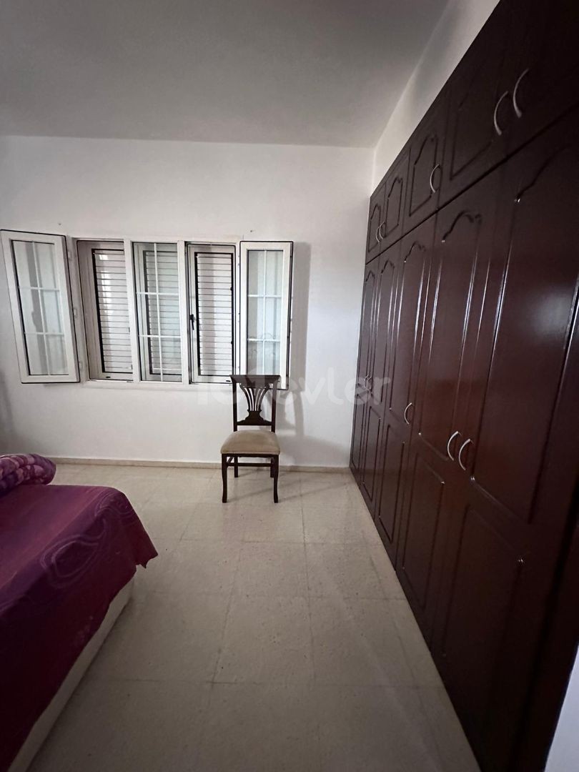 3+1 villa for daily rent in Lapta