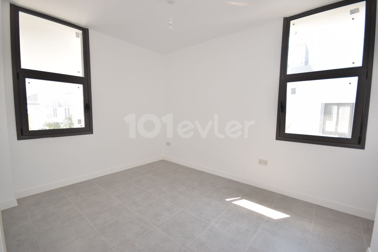 3+1 Flat for Rent in a Secured Site with Pool on Kyrenia Central Street