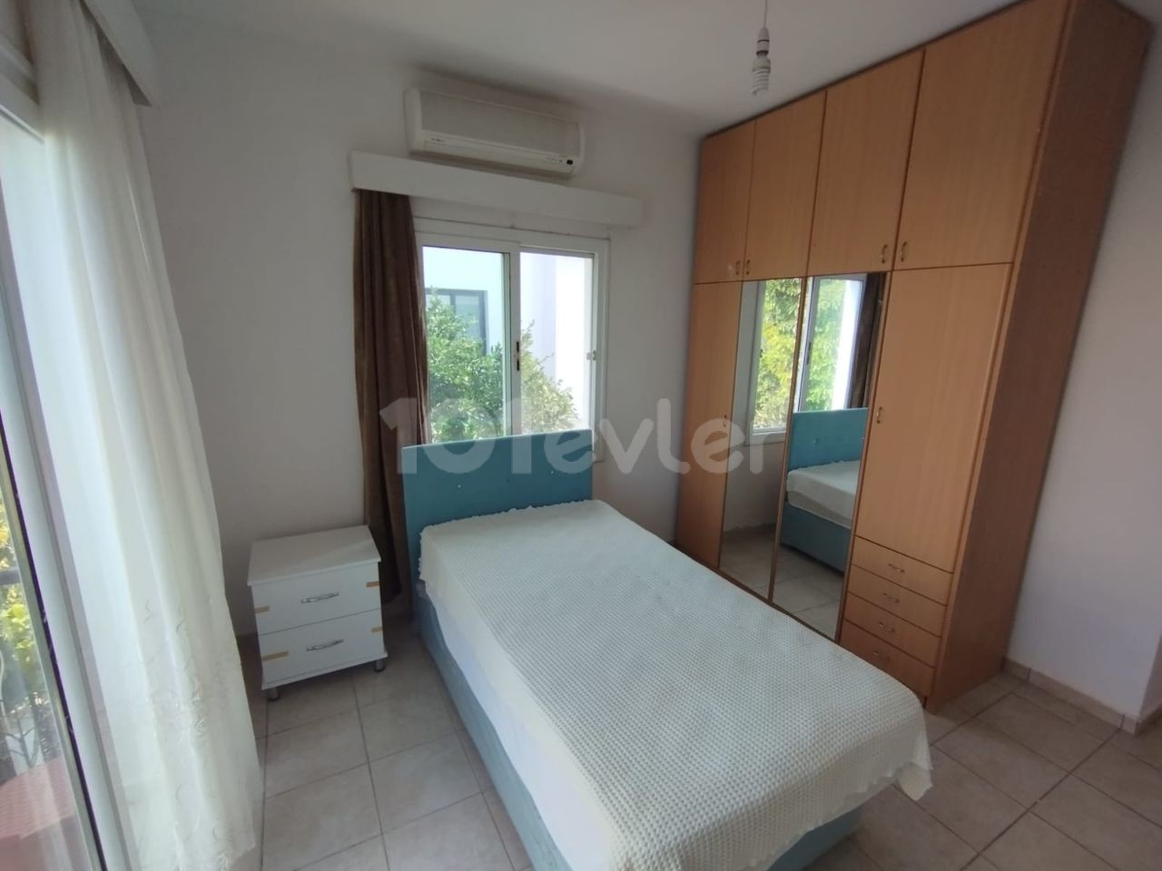 Girne Amerikana Yürüme Mesafesinde Öğrenciye Uygun Kiralık 3+1 İkiz Villa