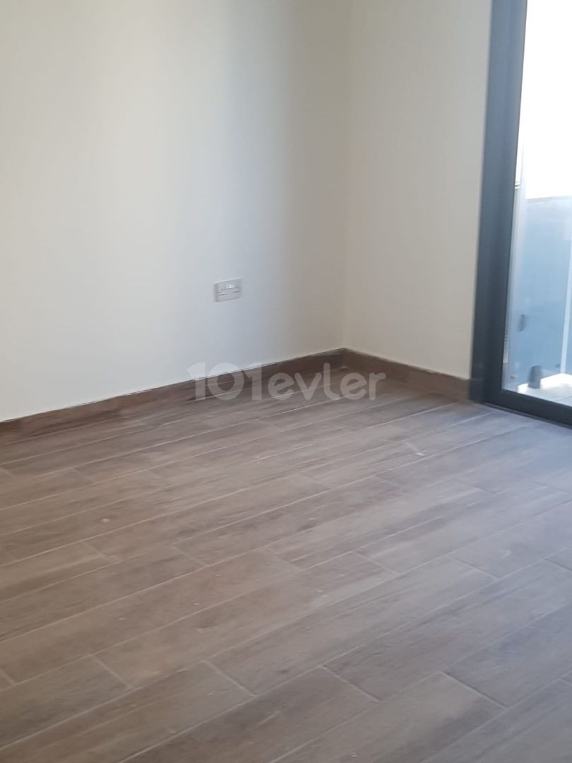 3+1 luxury apartment for sale in Nicosia Küçük Kaymaklı