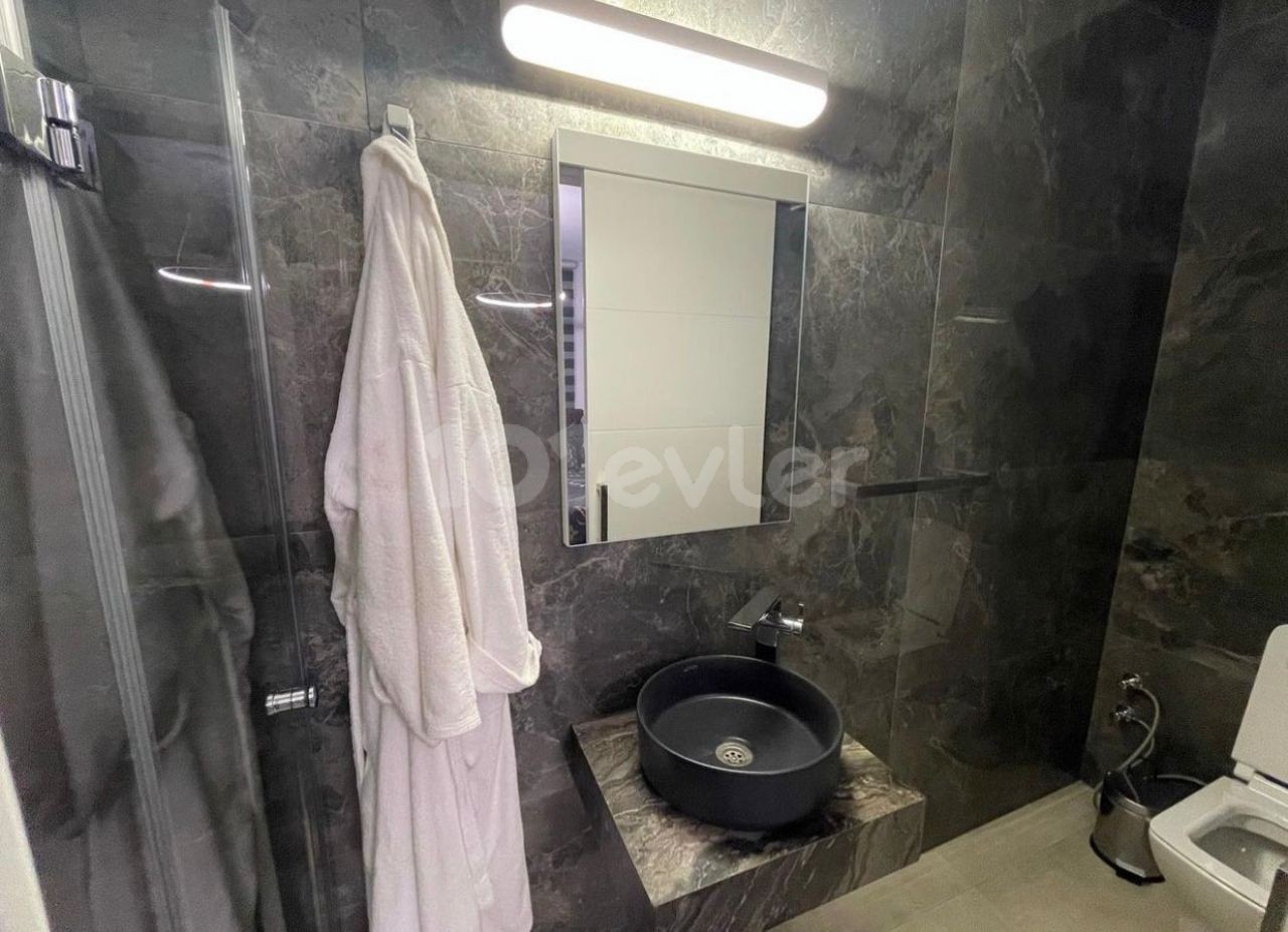 3+1 apartment for rent in Kyrenia Center