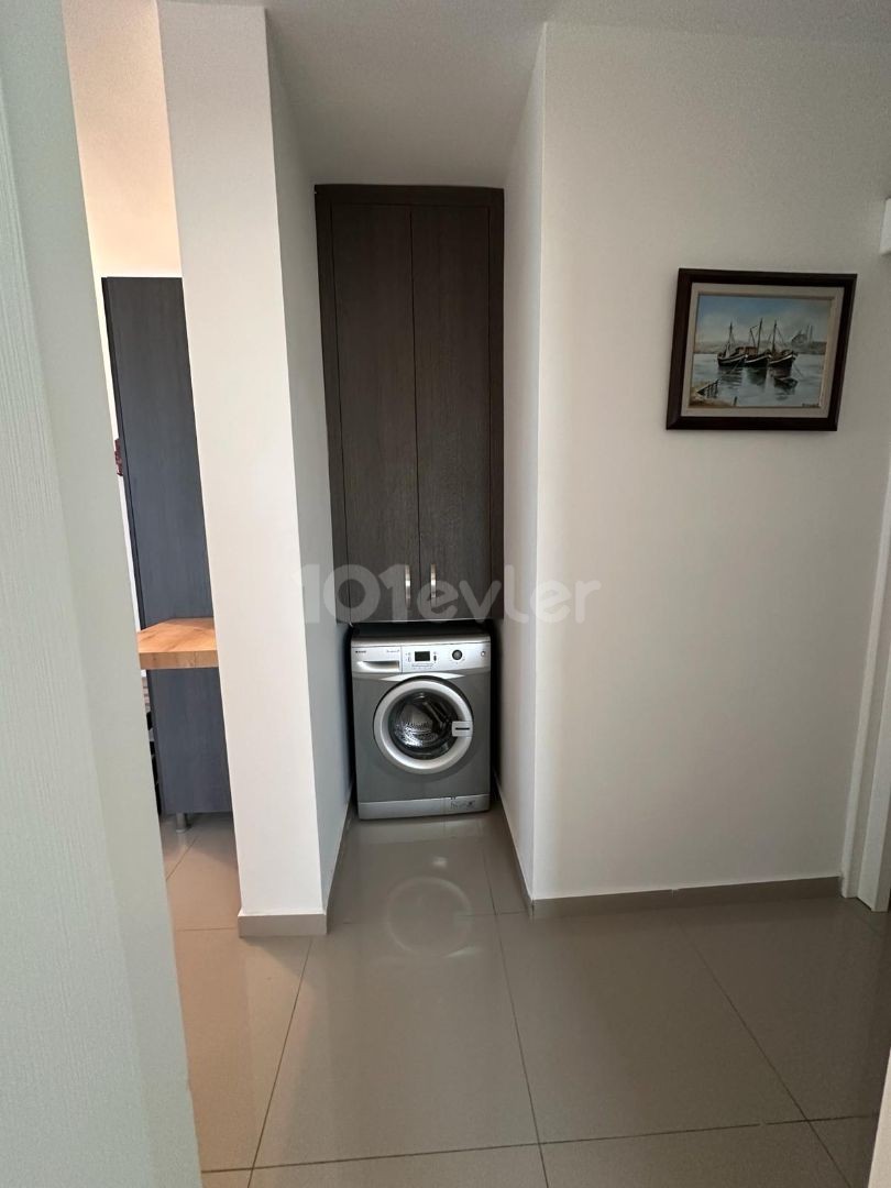 Girne, Bellapais'te kiralık 2+1 geniş daire ayle için