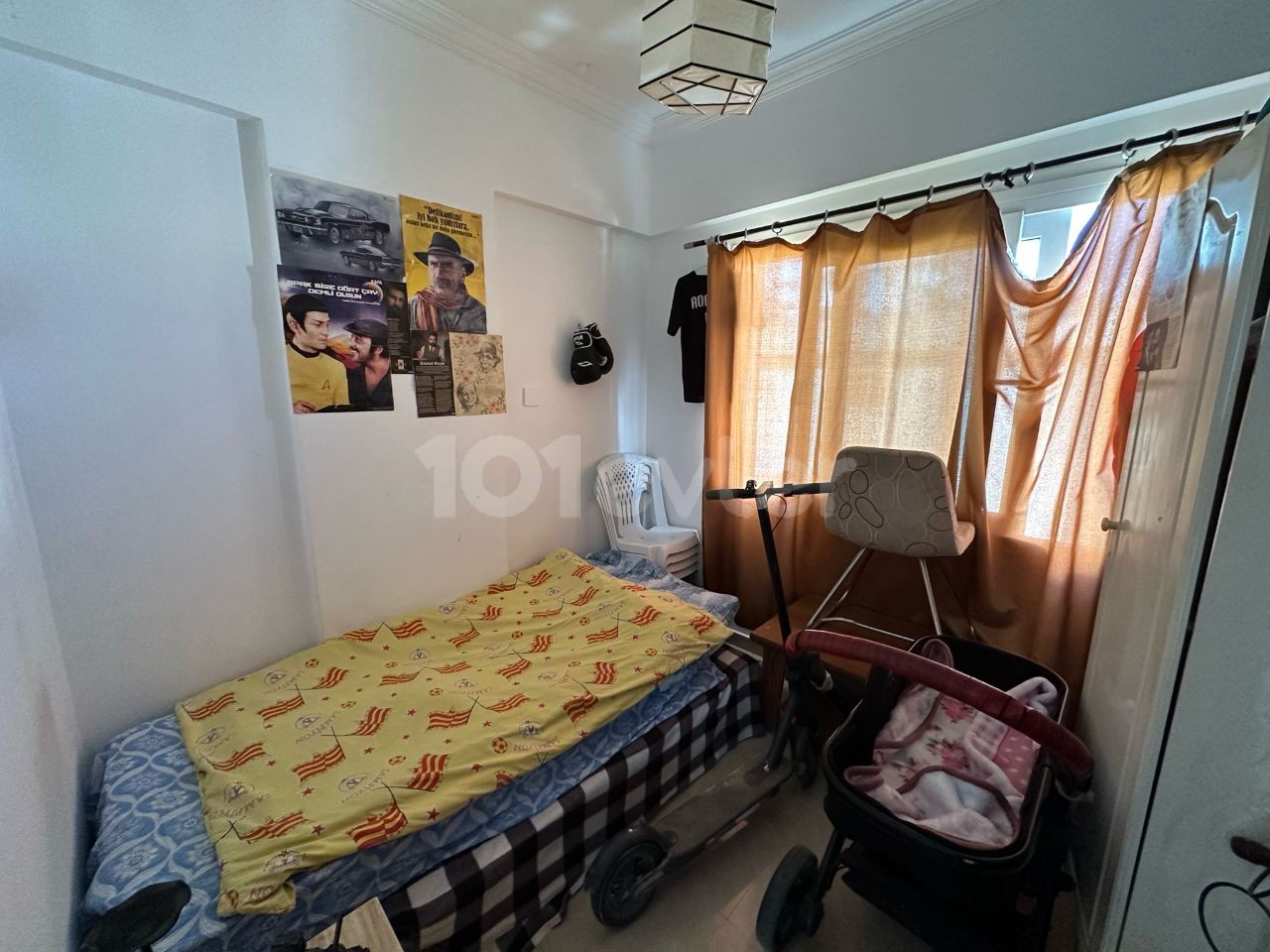 2+1 WOHNUNG ZUM VERKAUF IN KYRENIA/ZENTRUM