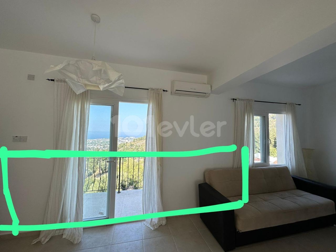 Girne, Lapta 'da kiralık 1+1 daire