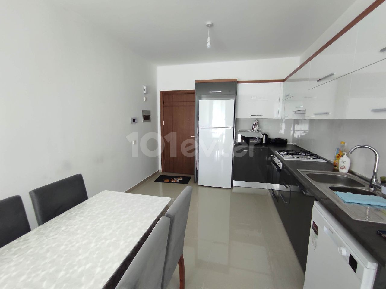 2+1 Flat for Rent in a New Building with Easy Access in Kyrenia Central Location